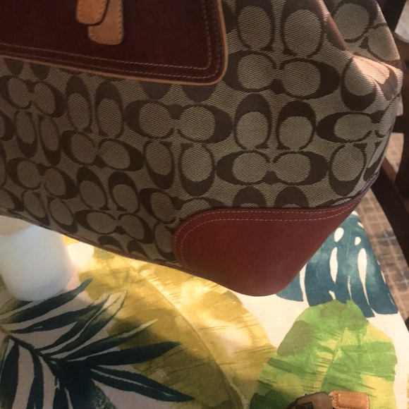 Authentic coach handbag - Picture 7 of 8
